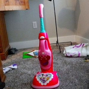 Mini mouse vacuum